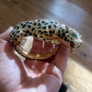 NWT Natasha Leopard Goldtone Bracelet Clamper - Heavy!